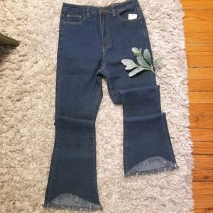 Sugarhigh High Rise Flare Blue Jean's ◇ NWT ◇ 28